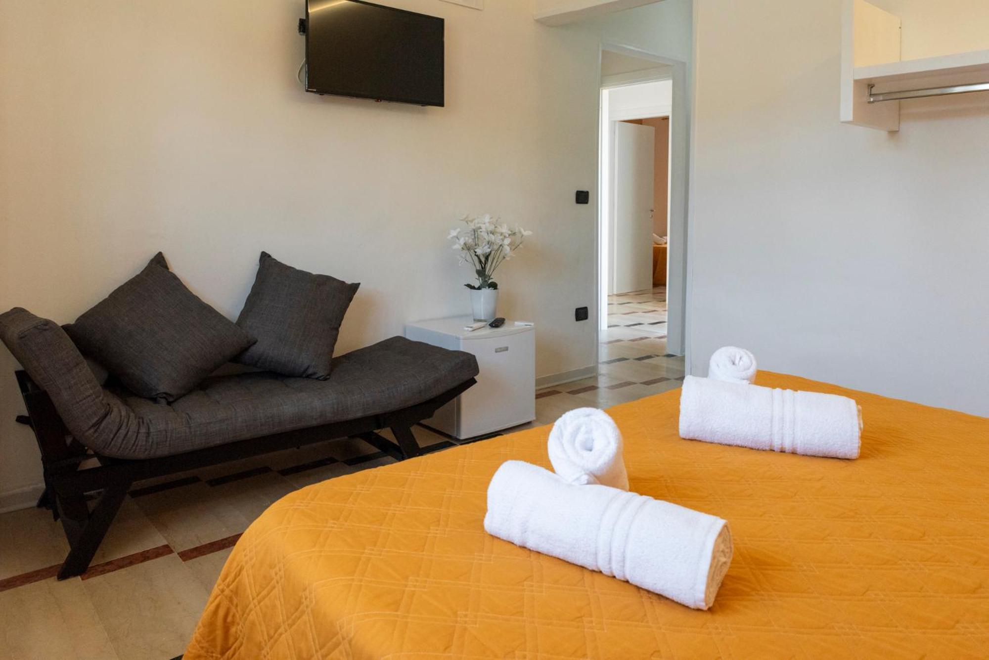 Solaris Paestum Bed & Breakfast Eksteriør bilde